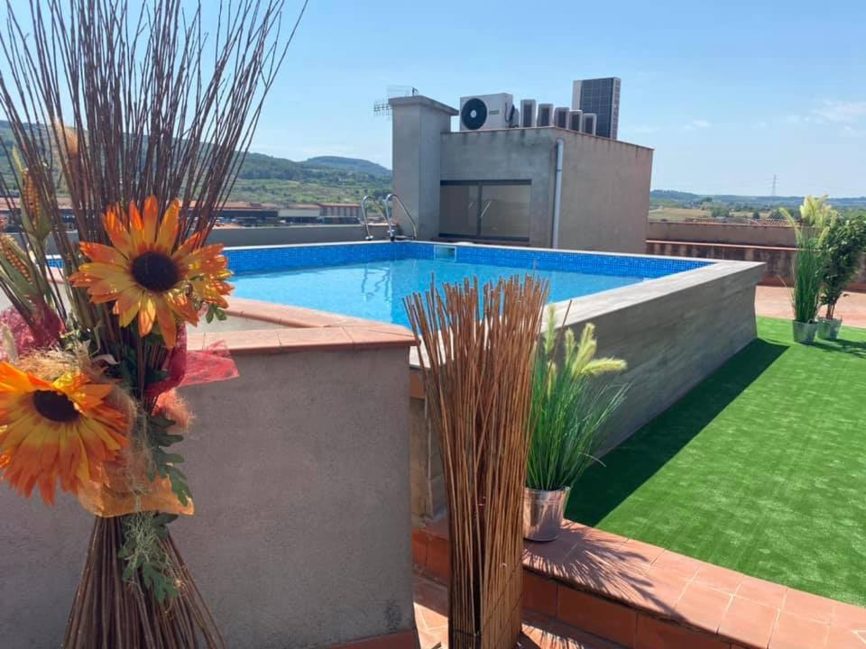 Hotel Fonda Neus Sant Sadurní dʼAnoia Buitenkant foto