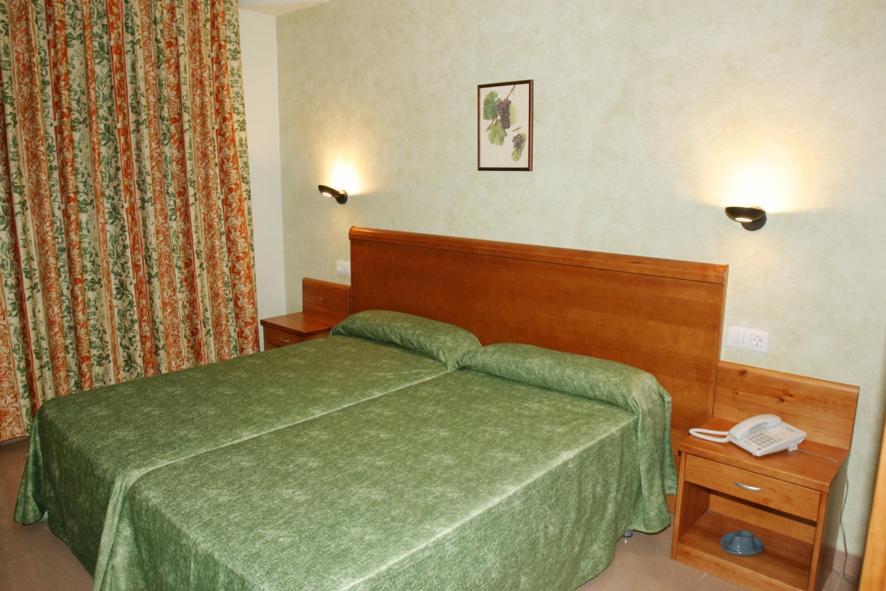 Hotel Fonda Neus Sant Sadurní dʼAnoia Kamer foto